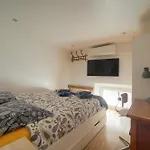 شقة 6bedroom Duplex With Sauna, Ac Wi-fi *