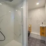 6bedroom Duplex With Sauna, Ac Wi-fi شقة