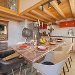 6bedroom Duplex With Sauna, Ac Wi-fi * كان