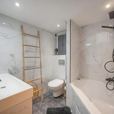 6bedroom Duplex With Sauna, Ac Wi-fi * Κάννες