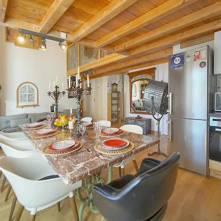 Διαμέρισμα 6bedroom Duplex With Sauna, Ac Wi-fi *