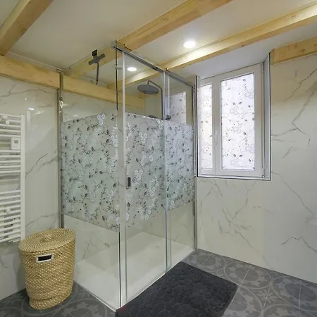 6bedroom Duplex With Sauna, Ac Wi-fi Διαμέρισμα