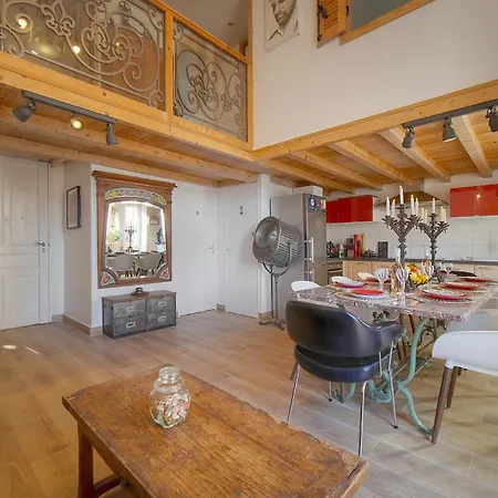 Appartement 6bedroom Duplex With Sauna, Ac Wi-fi