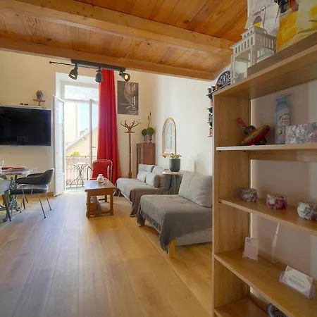 Appartement 6bedroom Duplex With Sauna, Ac Wi-fi